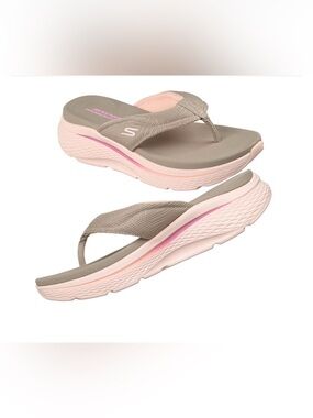 Skechers Women's Taupe and Light Pink Platform Thong Sandals Flip Flop